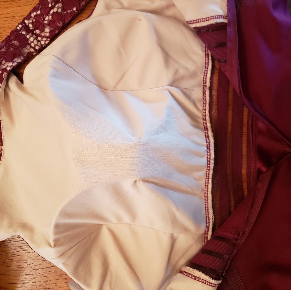 NWT Wine/Burgandy Formal Dress Jrs large/Ladies M - Picture 8 of 8